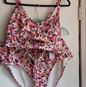 Hurley Print two piece swim suit NWT